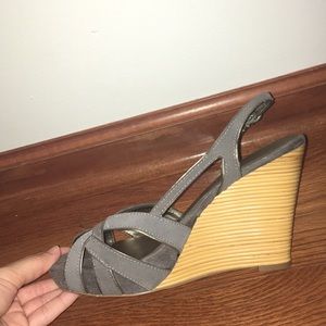 Charcoal Wedges